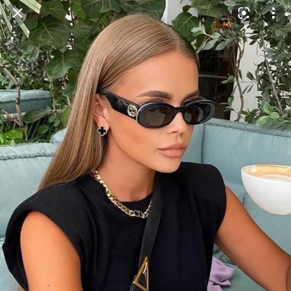 Gucci Sunglasses - Picture 14 of 16